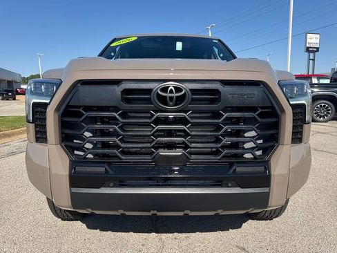 New 2026 Toyota Tundra Limited AWD/4WD image 9