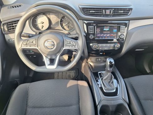 Used 2021 Nissan Rogue Sport S image 20