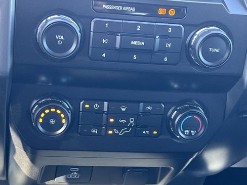 Used 2022 Ford F250 XLT w/ XLT Value Package AWD/4WD image 29