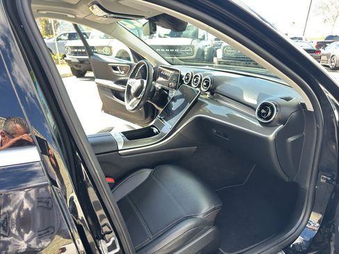 Used 2022 Mercedes-Benz C 300 Sedan image 24