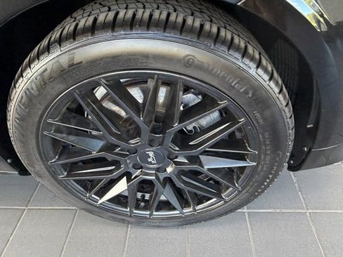 Used 2017 Volvo S90 T6 Momentum w/ Vision Package AWD/4WD image 11