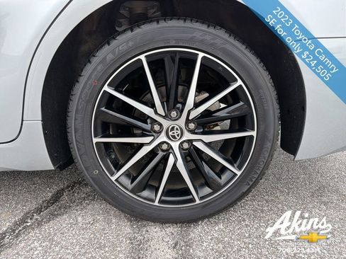 Used 2023 Toyota Camry SE FWD image 10
