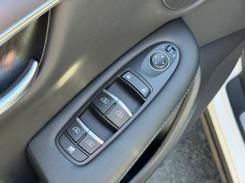 Used 2025 INFINITI QX50 Pure AWD/4WD image 15