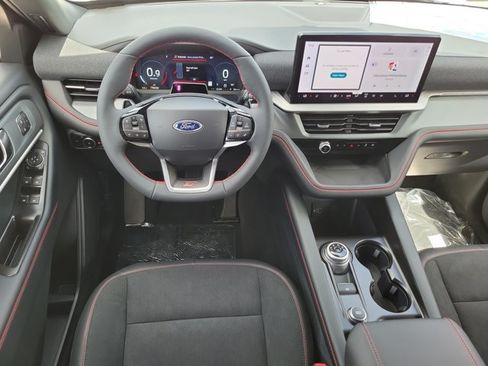 New 2026 Ford Explorer ST RWD image 18