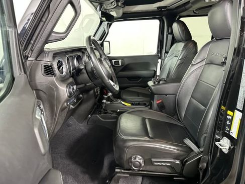 Used 2023 Jeep Wrangler Unlimited Sahara w/ Cold Weather Group image 11