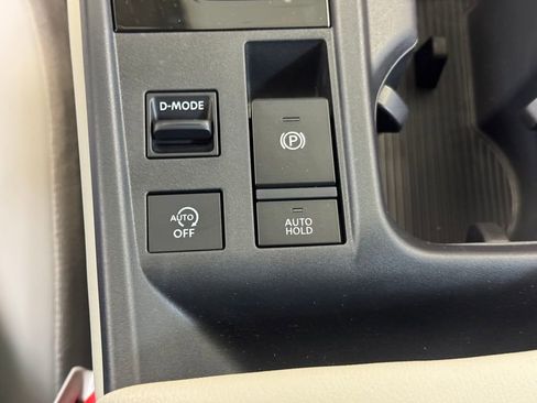 New 2026 Nissan Sentra SL w/ Floor Mat Package FWD image 33