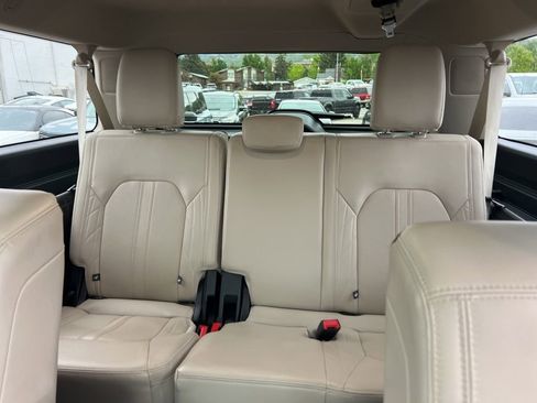 Used 2023 Ford Expedition Max Platinum AWD/4WD image 24