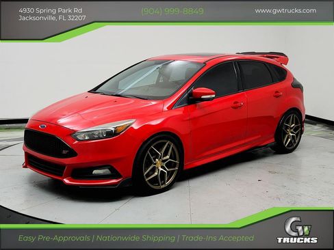 Used 2015 Ford Focus ST w/ Equipment Group 401A image 1