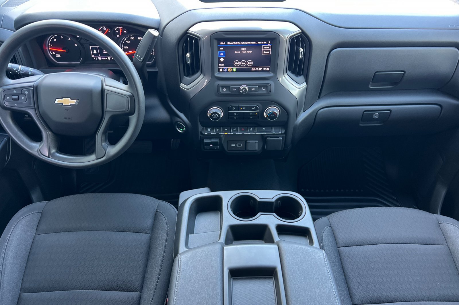 Used 2025 Chevrolet Silverado 2500 Custom w/ Custom Value Package AWD/4WD image 10