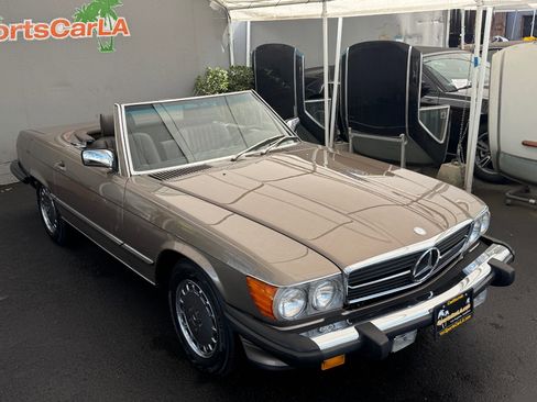 Used 1987 Mercedes-Benz 560 SL image 10