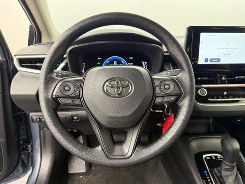 Certified 2026 Toyota Corolla LE image 18