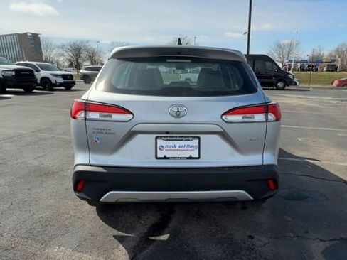 Used 2022 Toyota Corolla Cross L image 7