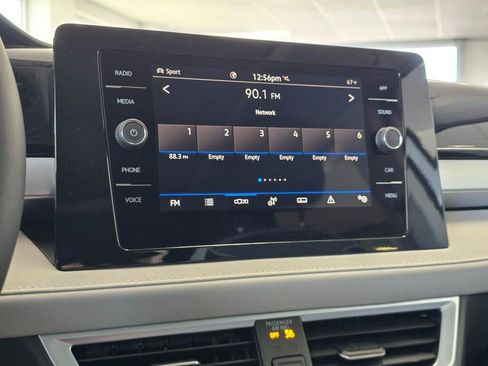 New 2026 Volkswagen Taos SE AWD/4WD image 27