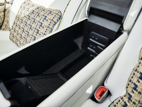 Used 2023 Mercedes-Benz Maybach S 680 4MATIC image 63