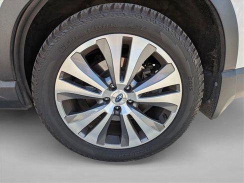 Used 2021 Subaru Ascent Touring w/ Popular Package #2A image 3