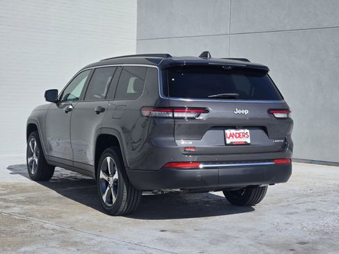 New 2025 Jeep Grand Cherokee L Limited w/ Luxury Tech Group II AWD/4WD image 3