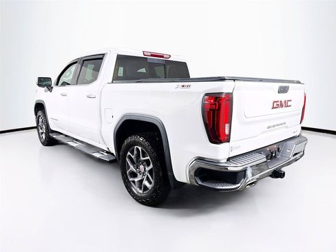 Used 2023 GMC Sierra 1500 SLT w/ SLT Premium Package AWD/4WD image 9