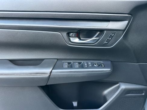 Used 2025 Honda CR-V Sport-L image 10