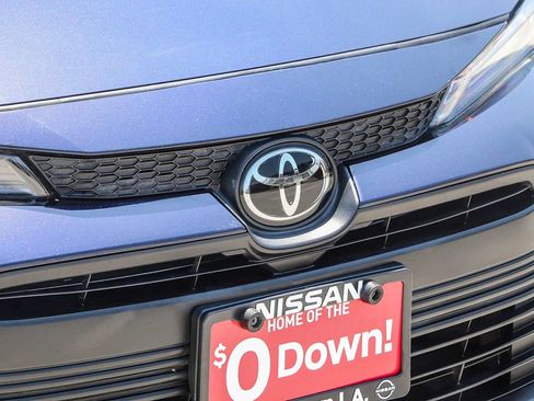 Used 2023 Toyota Corolla LE FWD image 5