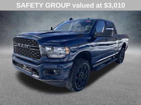 Used 2024 RAM 2500 Big Horn w/ Night Edition image 4