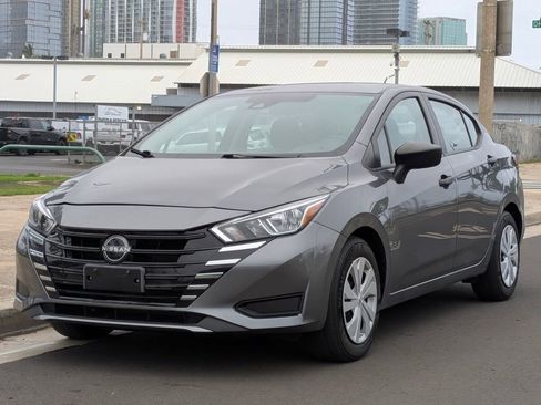 Used 2024 Nissan Versa S image 1