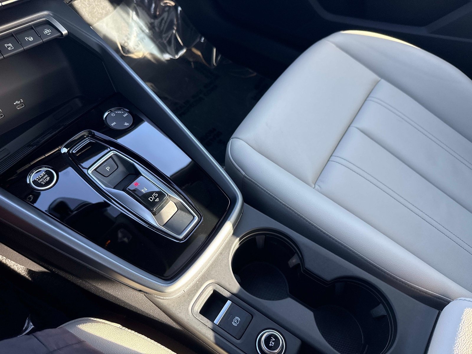 Certified 2025 Audi A3 2.0T Premium w/ Convenience Package AWD/4WD image 26