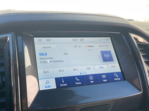 Used 2022 Ford Ranger Lariat w/ Equipment Group 501A High image 12