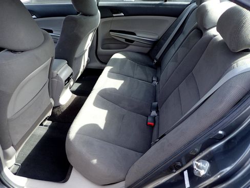 Used 2010 Honda Accord EX image 10