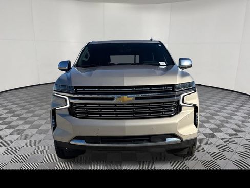 Used 2021 Chevrolet Tahoe Premier w/ Premium Package AWD/4WD image 14