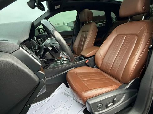 Used 2019 Audi Q5 2.0T Premium Plus w/ Premium Plus Package image 11