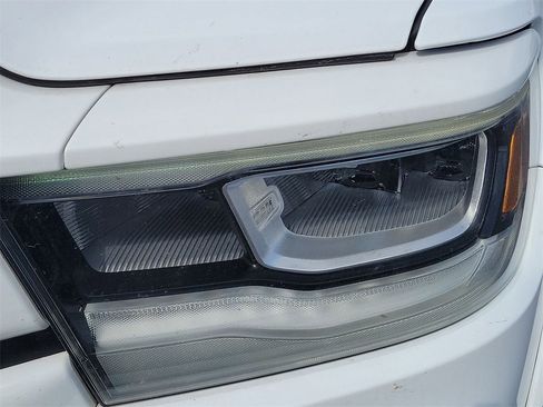 Used 2022 RAM 1500 Laramie w/ Sport Appearance Package image 10