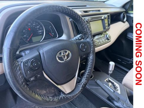 Used 2015 Toyota RAV4 XLE AWD/4WD image 13