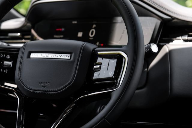 New 2026 Land Rover Range Rover Sport Dynamic SE AWD/4WD image 23