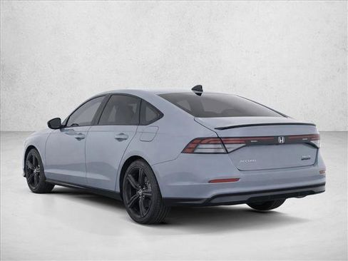 Used 2023 Honda Accord Sport image 5