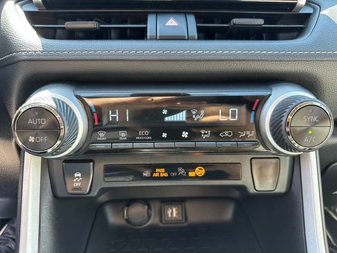 Certified 2023 Toyota RAV4 LE AWD/4WD image 35