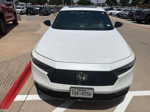 Used 2024 Honda Accord Sport image 8