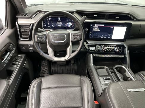 Certified 2025 GMC Sierra 2500 Denali w/ Denali Reserve Package AWD/4WD image 16