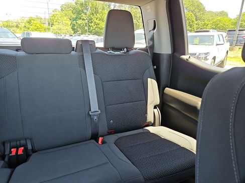 Used 2022 Chevrolet Silverado 1500 W/T w/ WT Value Package AWD/4WD image 15