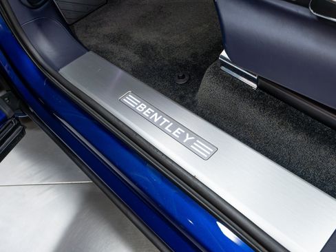Used 2021 Bentley Bentayga w/ First Edition Specification AWD/4WD image 70