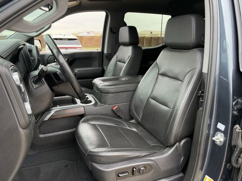 Used 2023 Chevrolet Silverado 1500 LT AWD/4WD image 25