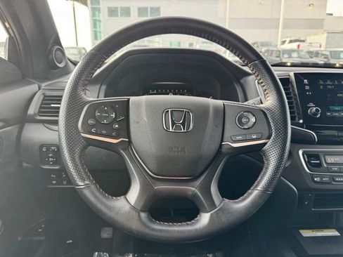 Used 2023 Honda Passport TrailSport image 23