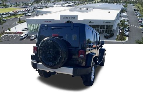Used 2011 Jeep Wrangler Unlimited 70th Anniversary w/ Connectivity Group AWD/4WD image 21