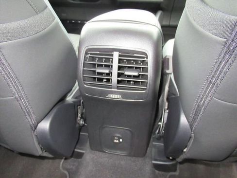 Used 2024 Ford Bronco Sport Big Bend w/ Convenience Package AWD/4WD image 31