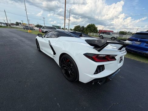 Used 2025 Chevrolet Corvette Stingray Preferred Conv w/ Z51 Performance Package RWD image 5