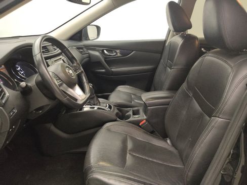 Used 2018 Nissan Rogue SL AWD/4WD image 17