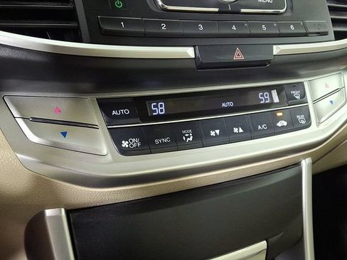 Used 2013 Honda Accord LX image 17
