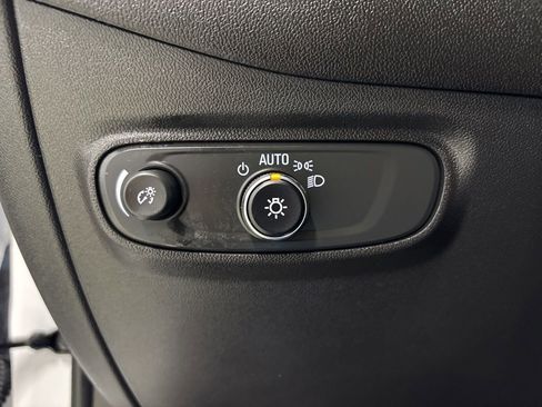 Used 2024 Chevrolet Equinox LT image 26