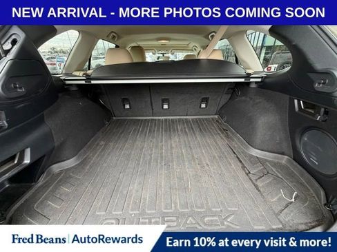 Used 2019 Subaru Outback 2.5i Limited AWD/4WD image 11