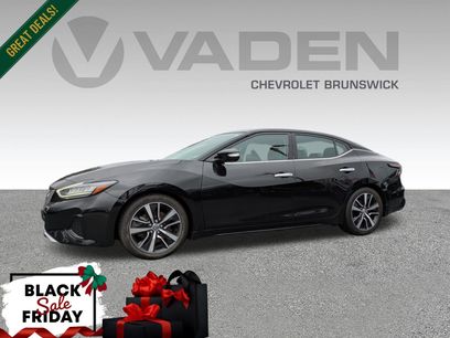 Used 2022 Nissan Maxima SV w/ Floor Mat Group