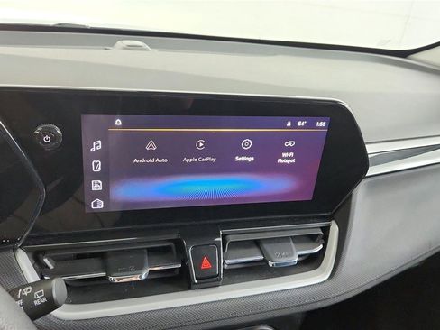 Used 2025 Chevrolet TrailBlazer LT FWD image 23